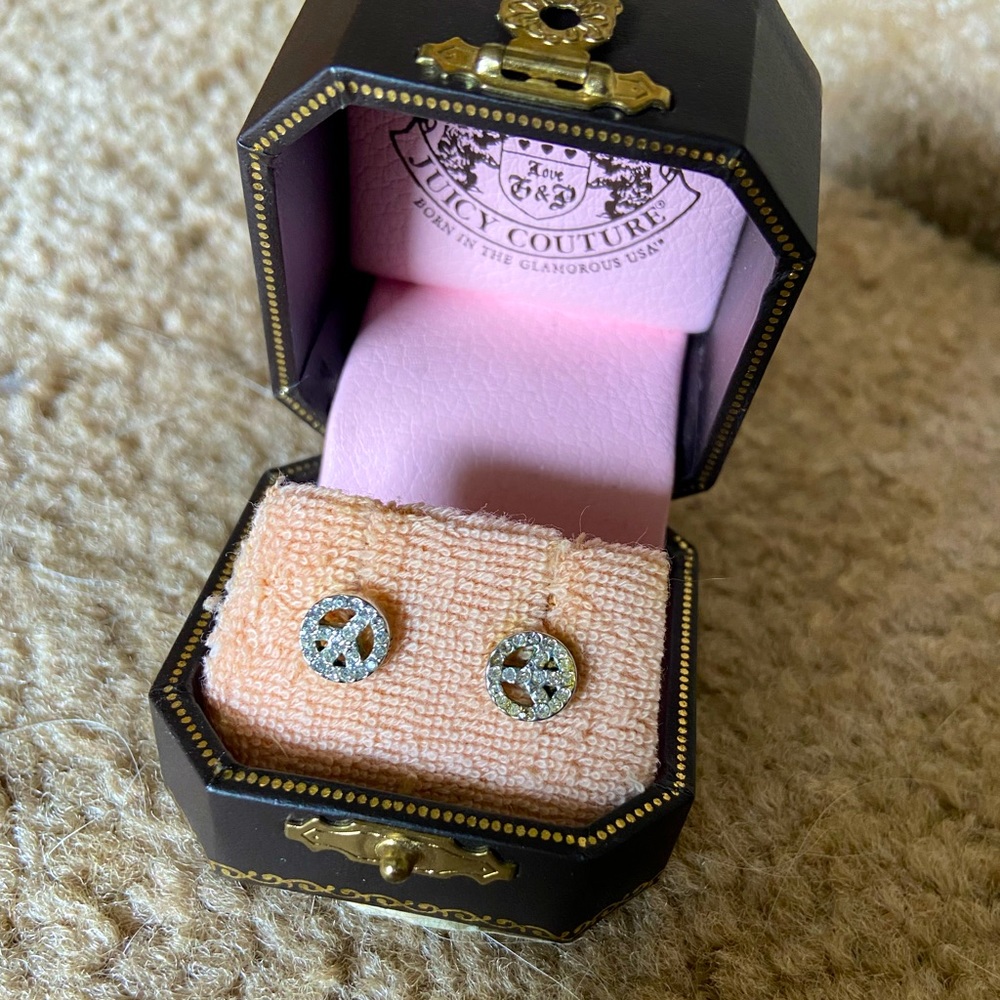 JUICY COUTURE PEACE SIGN EARRINGS
